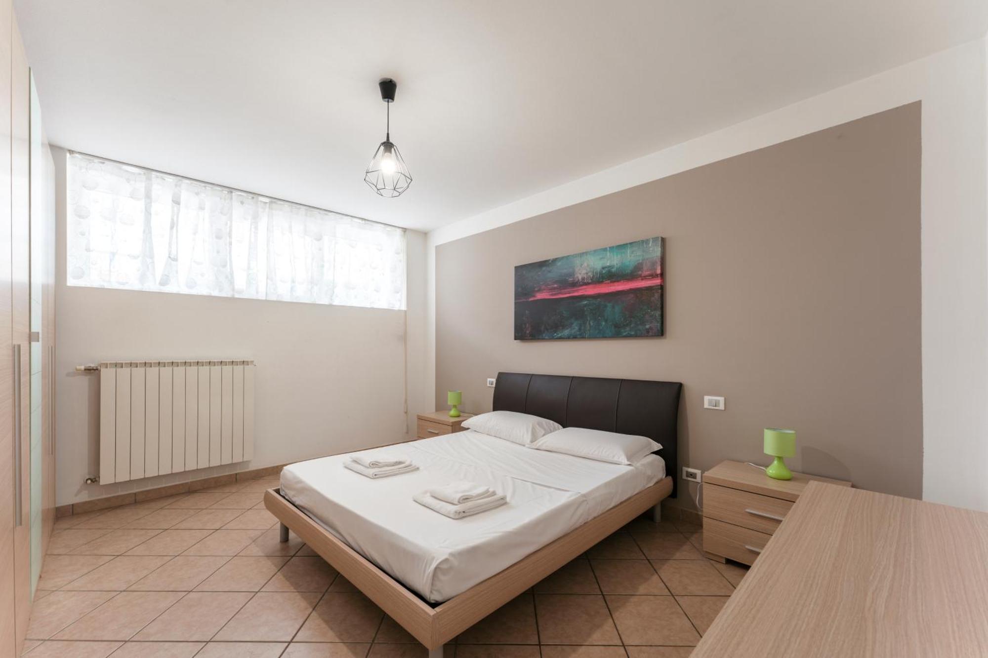 Matteotti Apartments Desenzano del Garda Bagian luar foto