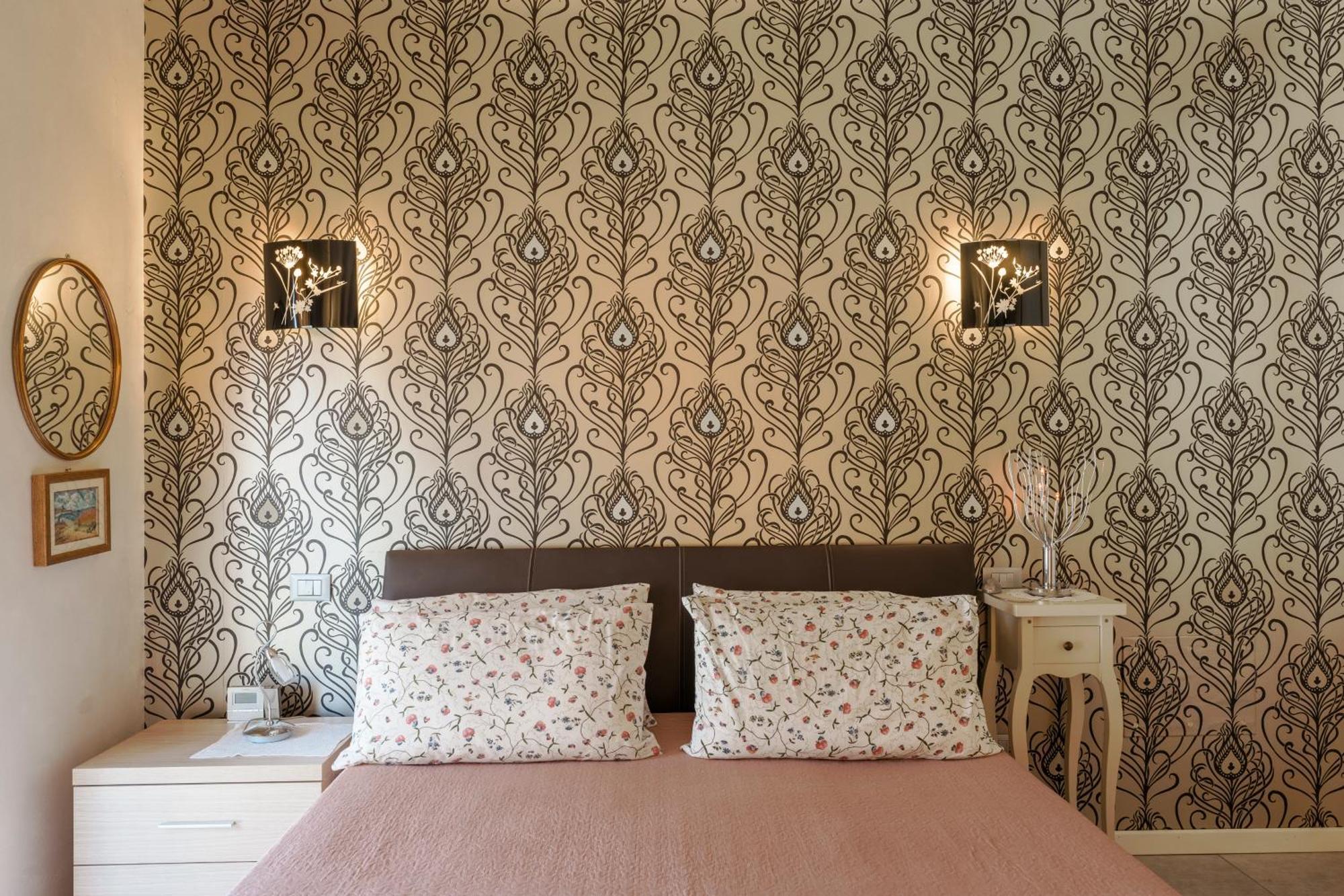 Matteotti Apartments Desenzano del Garda Bagian luar foto